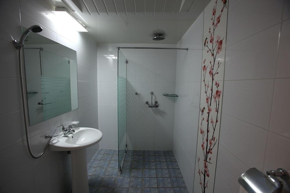 Hill House Seoul Myeongdong Hotel Bagian luar foto