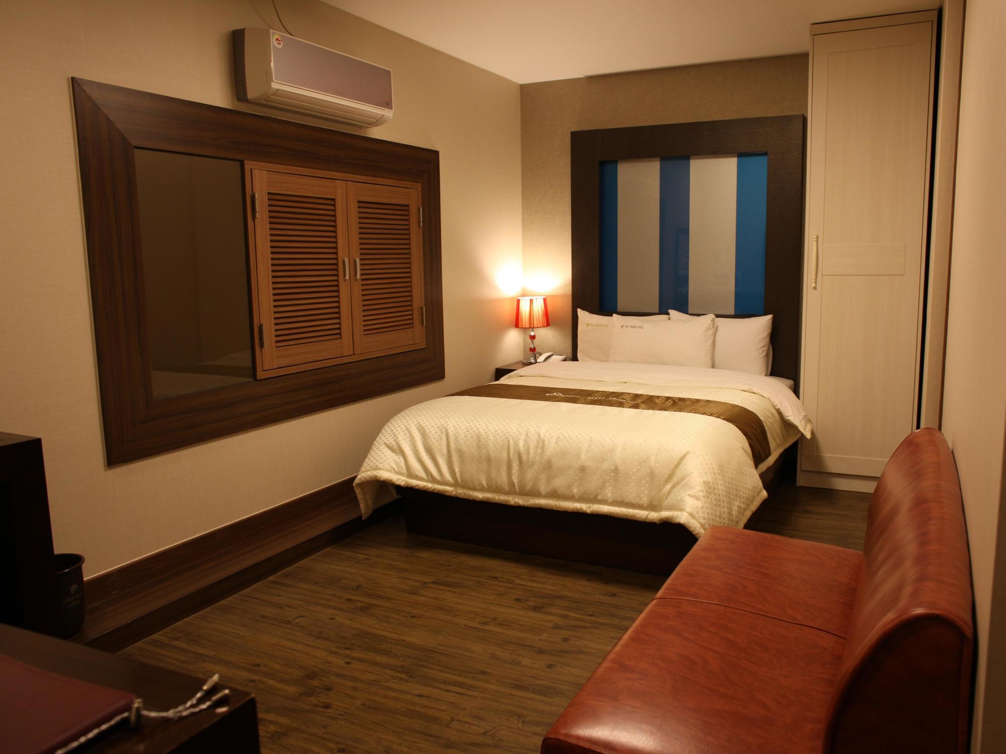 Hill House Seoul Myeongdong Hotel Bagian luar foto