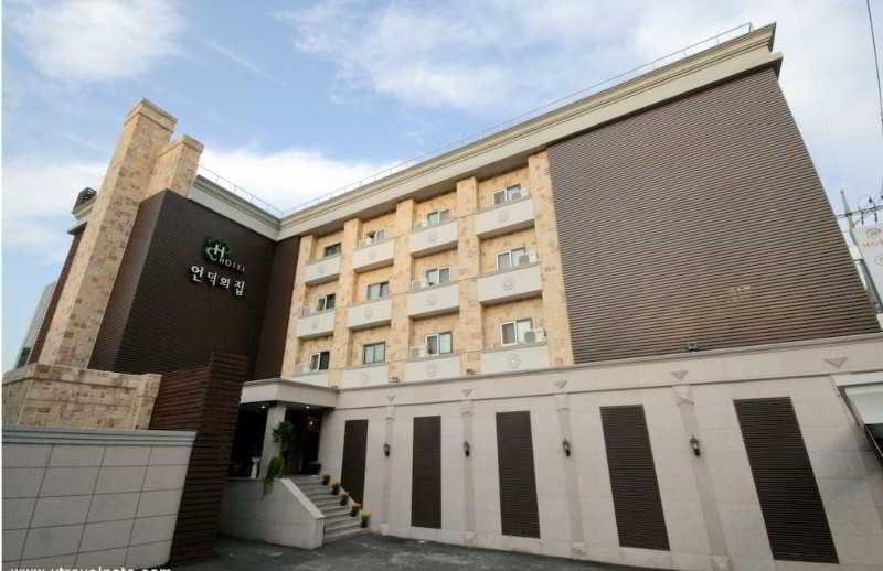 Hill House Seoul Myeongdong Hotel Bagian luar foto